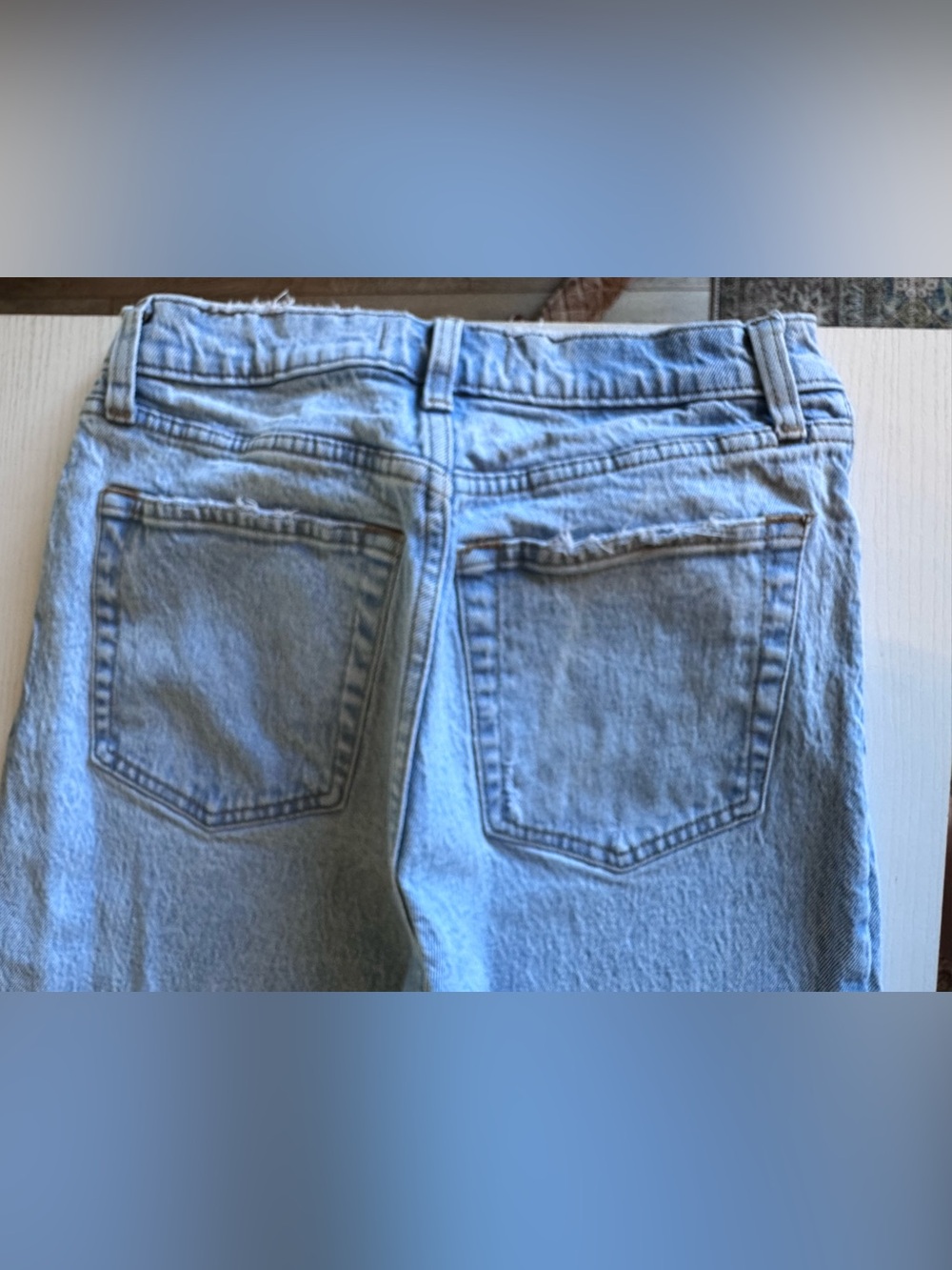 Abercrombie & Fitch High Rise 90s Relaxed Jeans Sz 28 Light Wash - Picture 4 of 11